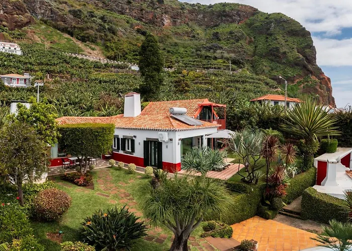 Villa Ourmadeira - Do Mar I Arco da Calheta (Madeira)